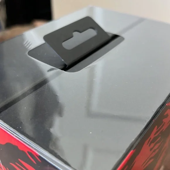 BEATS / FAZE CLAN Studio3 Wireless Headphones - Picture 5 of 6